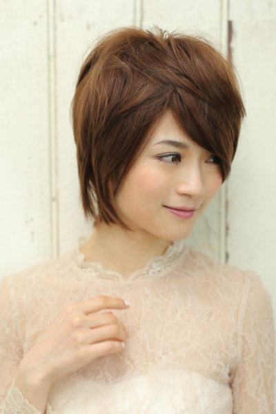 クールショートウィッグ NEW-SC-711-627【チョコレートブラウン】 総合